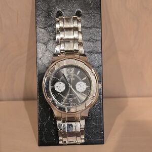 Terner Silver and Black Quartz Watch